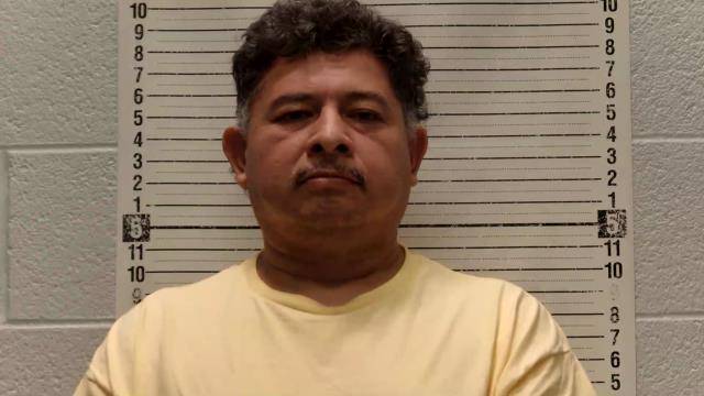 Mugshot of JUAN HERNANDEZ-MENDOZA