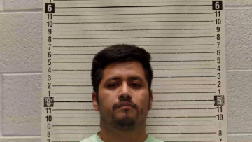 Mugshot of RUDY BENAVENTE-LOPEZ