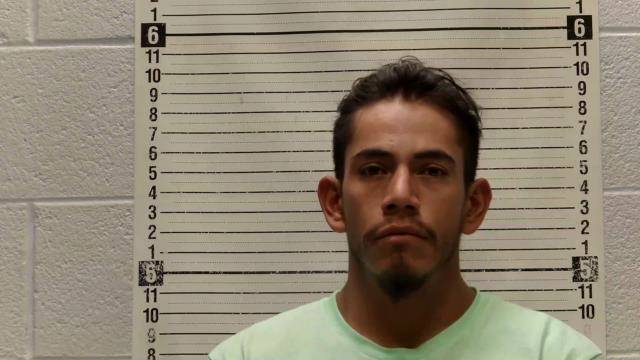 Mugshot of JOSE REYEZ-MENDEZ