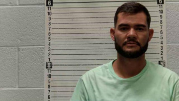 Mugshot of ALEJANDRO HERNANDEZ-SARMIENTOS