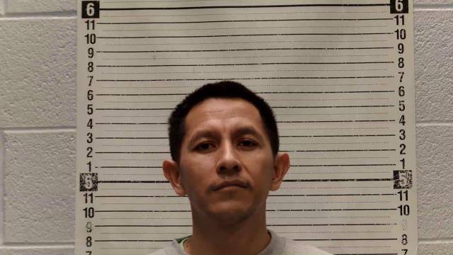 Mugshot of OVEN MARTINEZ-MARTINEZ