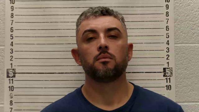 Mugshot of UZZIEL CELAYA