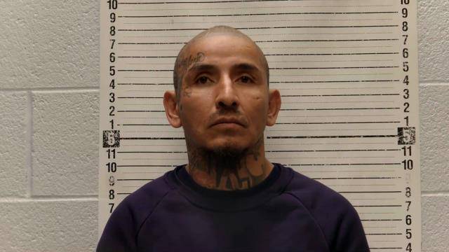 Mugshot of ESAU ROMAN-REYES