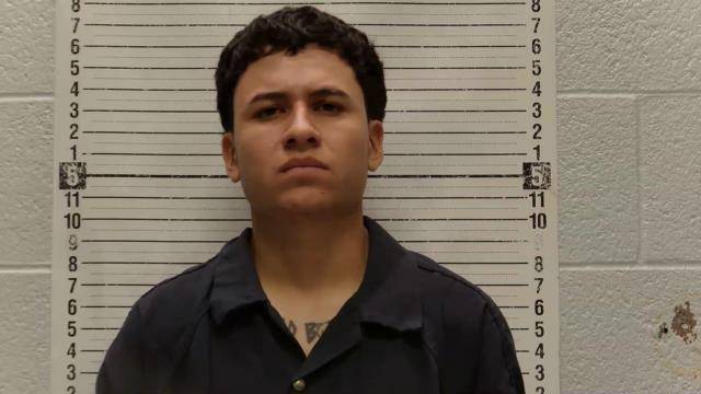 Mugshot of JUNIOR LOPEZ-ESQUIVEL