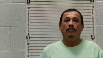 Mugshot of JAVIER CHAVEZ-PRADO