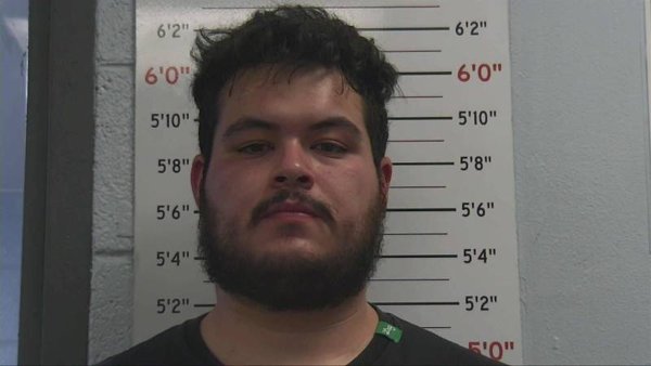 Mugshot of ELIAS SISNEROS