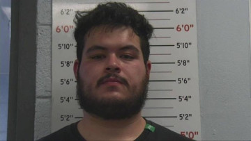 Mugshot of ELIAS SISNEROS