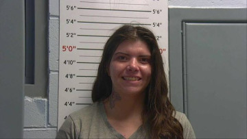 Mugshot of RAQUEL SONIA ALEX GLUMACE-CHAVEZ