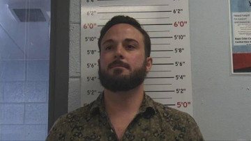 Mugshot of LUKE CONSTEAD