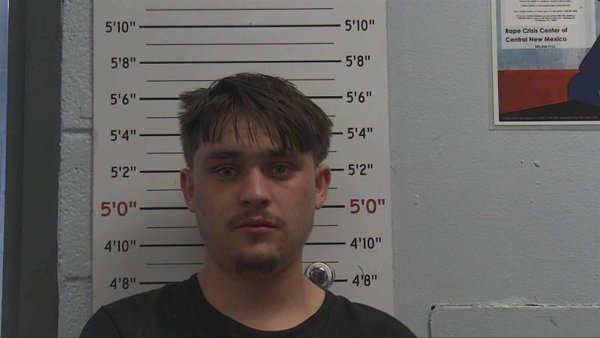 Mugshot of JESUS BARELA