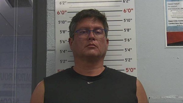 Mugshot of MICHAEL GALLEGOS