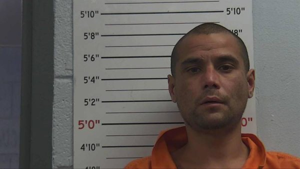 Mugshot of JERRY NEVAREZ