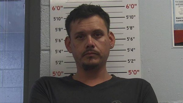 Mugshot of RUBEN A QUINTANA