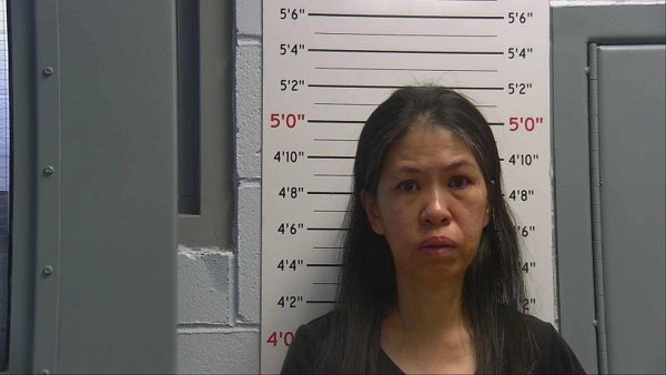 Mugshot of ANNA NGUYEN