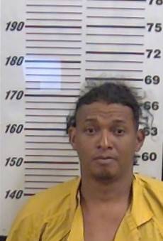 Mugshot of OSCAR DE LA ROSA