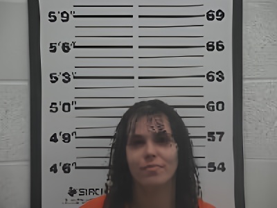 Mugshot of Skylar Dawn Armstrong