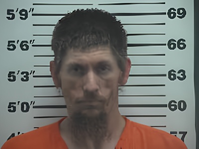 Mugshot of Dillon Richard Hoskinson