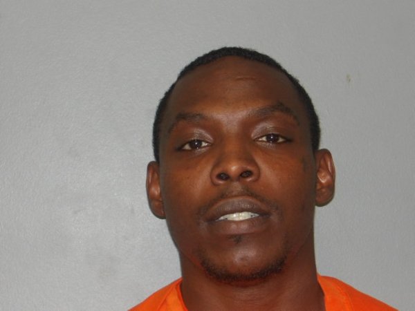 Mugshot of DEWHITE WARNER