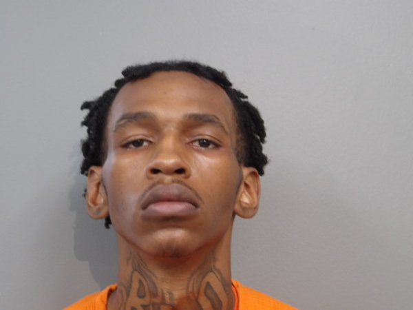 Mugshot of MARDRACUS COOPER