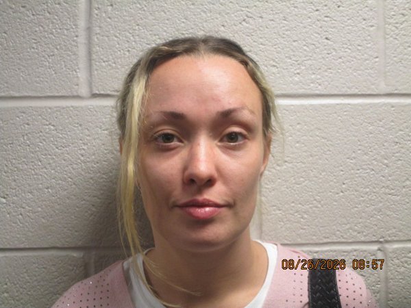 Mugshot of LEAH PEEK