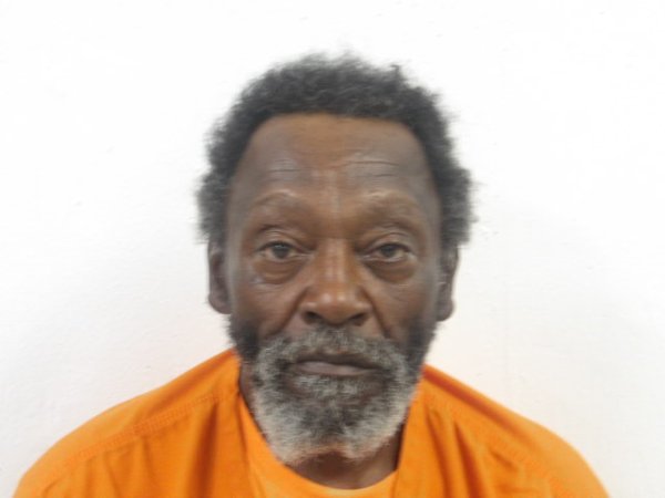 Mugshot of VICTOR HINTON