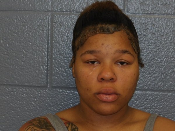 Mugshot of RIYANNA LUMBUS