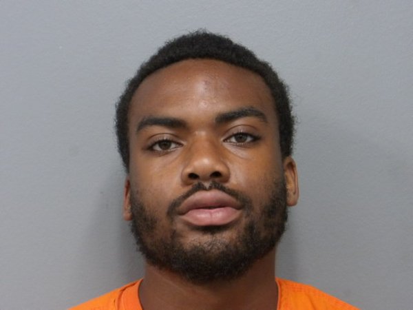 Mugshot of DEVEN LONGSHAW