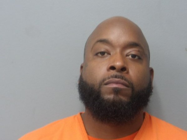 Mugshot of DONALD BELL