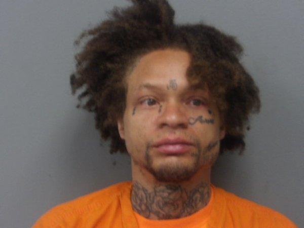 Mugshot of DIAMOND MAXWELL
