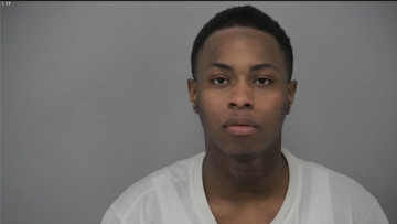 Mugshot of EMMANUEL TORREN AUSTIN