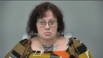 Mugshot of KIMBERLY LYNNE COATES