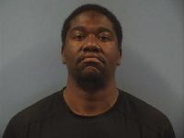 Mugshot of Armon Aresaunte Palma