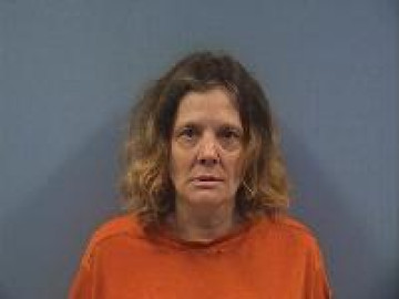 Mugshot of Heather Leigh Fox