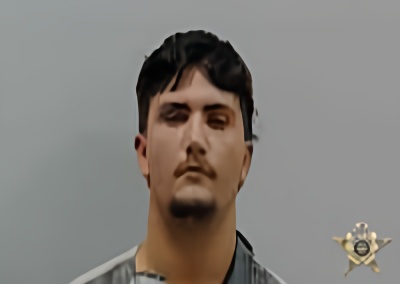 Mugshot of DYLAN J EARLE
