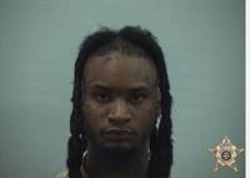 Mugshot of DELAVONTE M STEWART