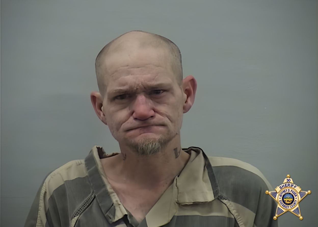 Mugshot of ROY ALLEN THOMPSON