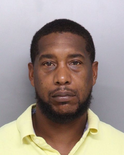 Mugshot of MAURICE MILLS