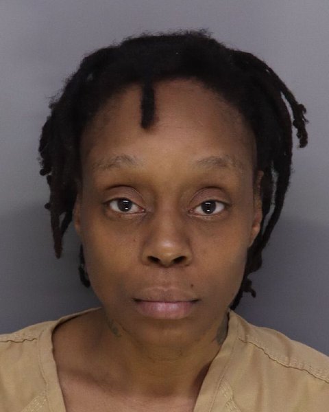Mugshot of SHARNIDA LOWRY