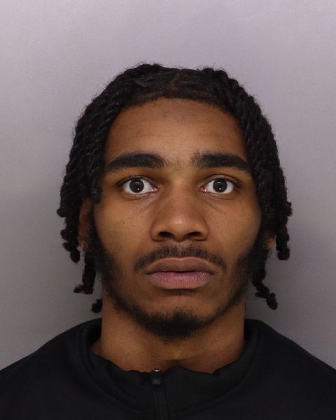 Mugshot of MEHKIYAH FREEMAN