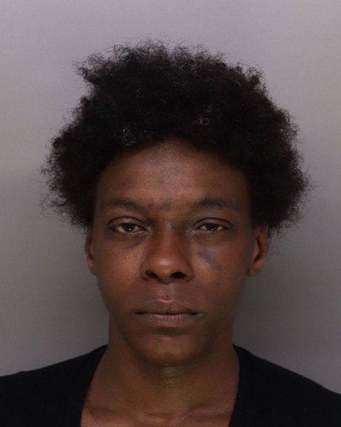 Mugshot of DOMINIQUE TAPER