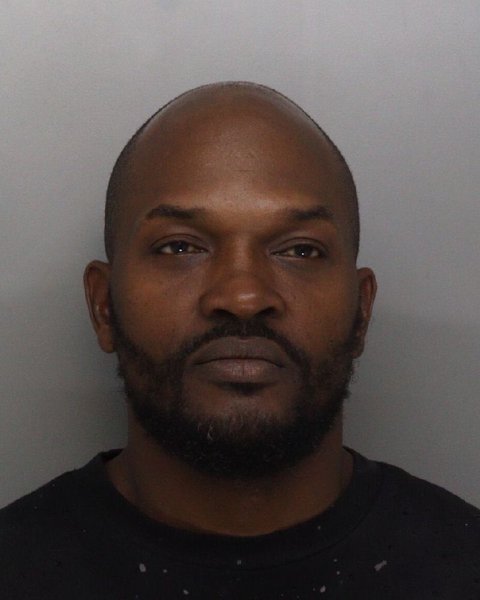 Mugshot of CEDRIC HARDRIDGE