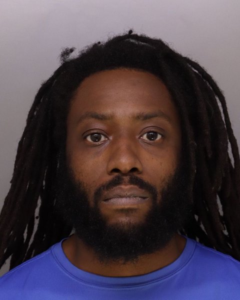 Mugshot of JERMAINE BENNETT