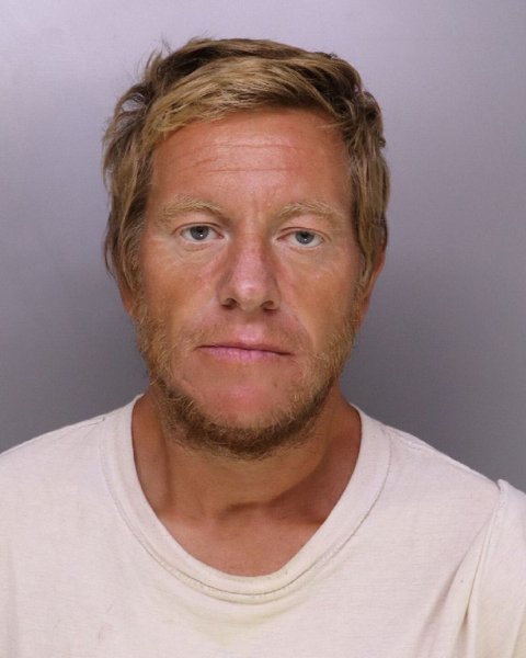 Mugshot of BENJAMIN HOOVEN