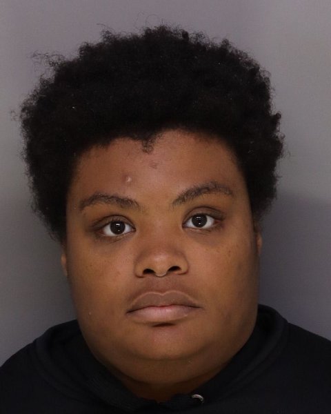 Mugshot of CHYNNA DOWELL