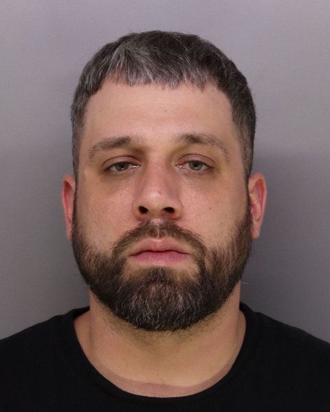 Mugshot of DYLAN TURNER