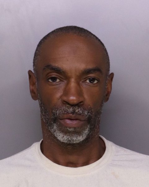 Mugshot of DEVAIL BENNIE