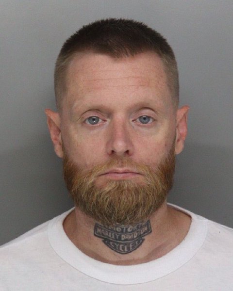 Mugshot of JUSTIN FLADUNG