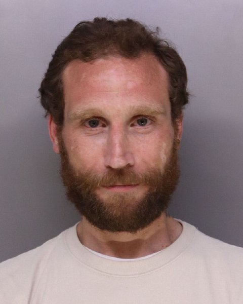 Mugshot of EVAN LAZEAR