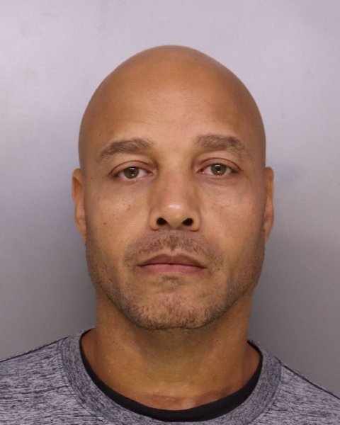 Mugshot of JERMAINE ROBINSON