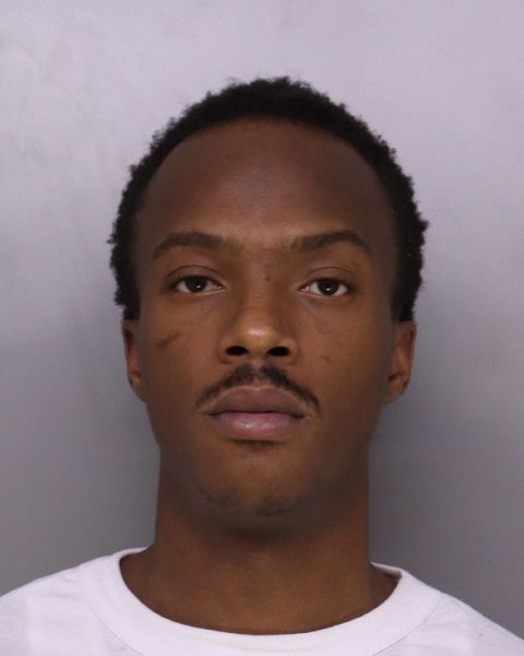 Mugshot of ARNANDO MILLER